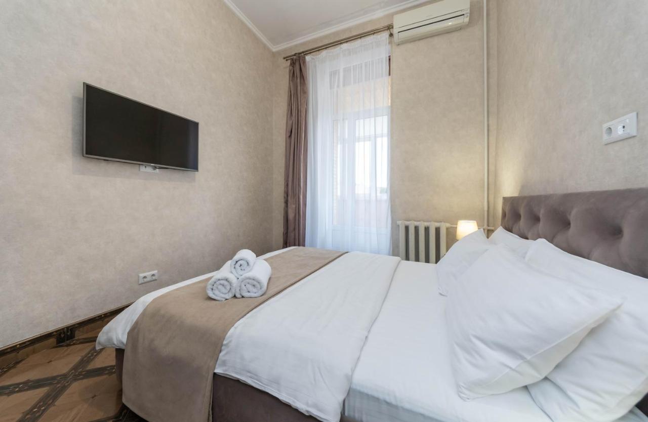 Maidan, Khreschatyk 3Br Kiev Exterior foto